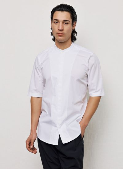 Λευκό κοντομάνικο πουκάμισο με μάο γιακά