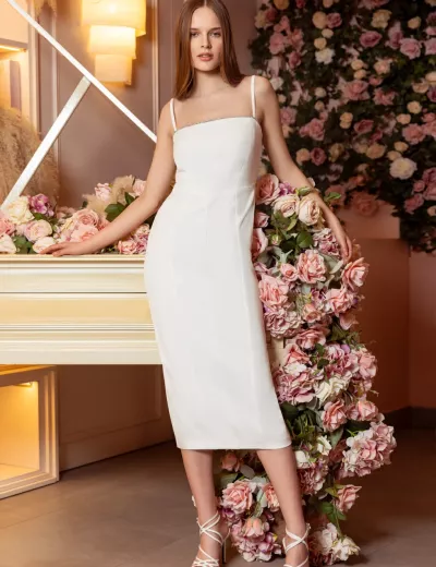 Λευκό μιντι φόρεμα με τιράντες και στρας