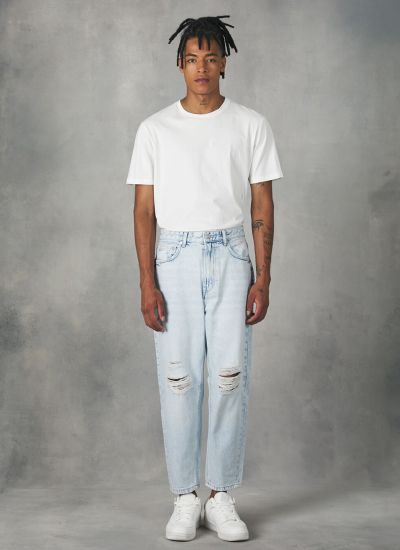 Light azure cropped jeans με σκισίματα loose fit